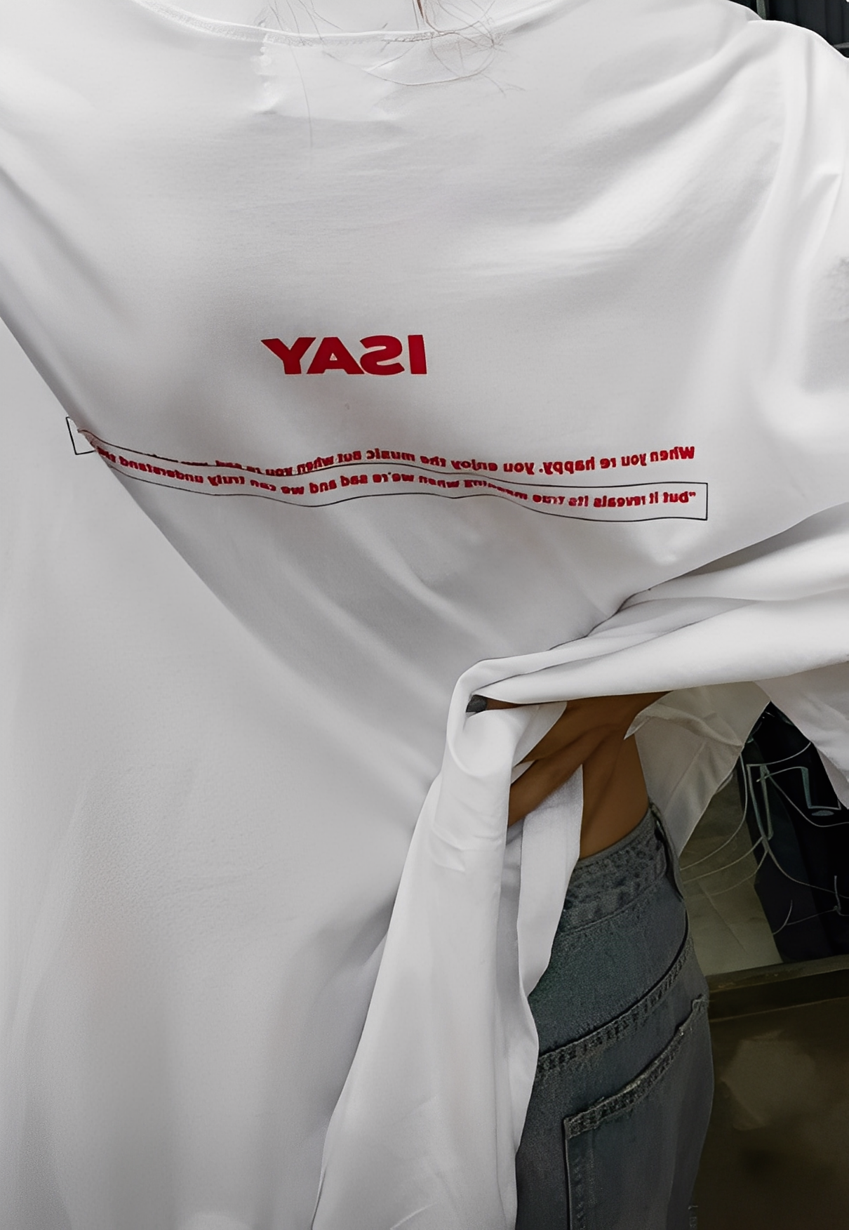 Isay short-sleeved T-shirt