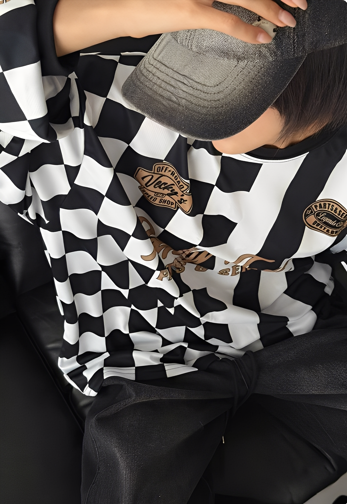 Checkerboard Mesh Uniform Long-Sleeved T-Shirt