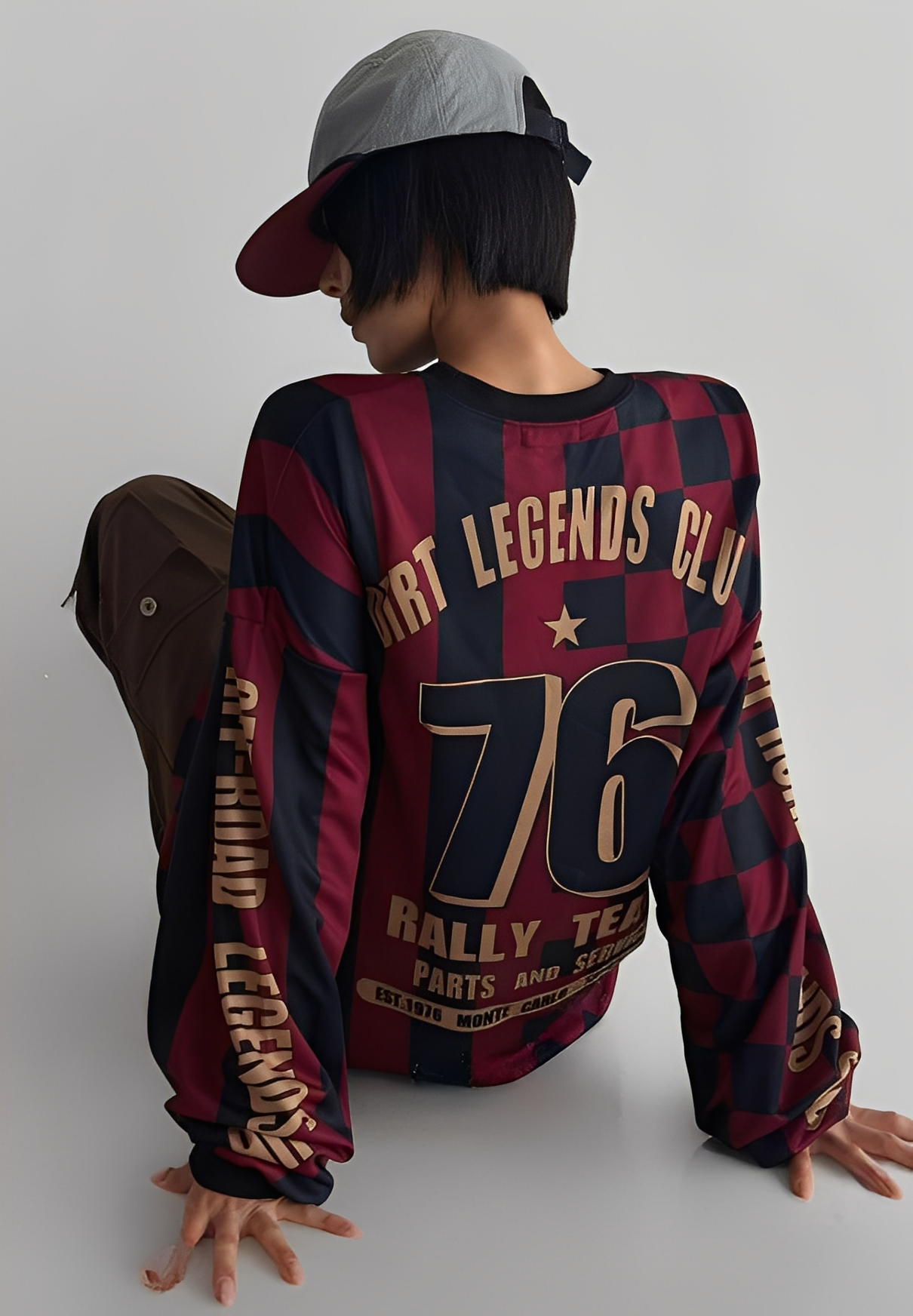 Checkerboard Mesh Uniform Long-Sleeved T-Shirt